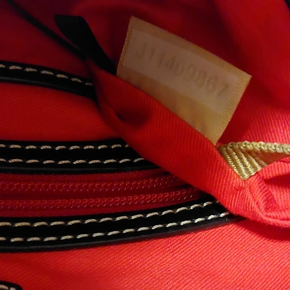 Dooney & Bourke leather bag - Picture 10 of 16